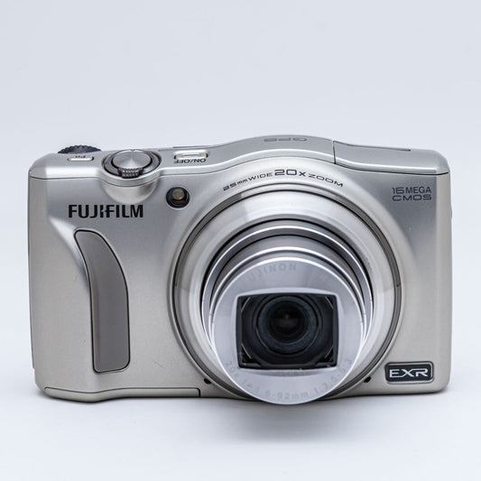 FUJIFILM FinePix F770EXR シャンパンゴールド