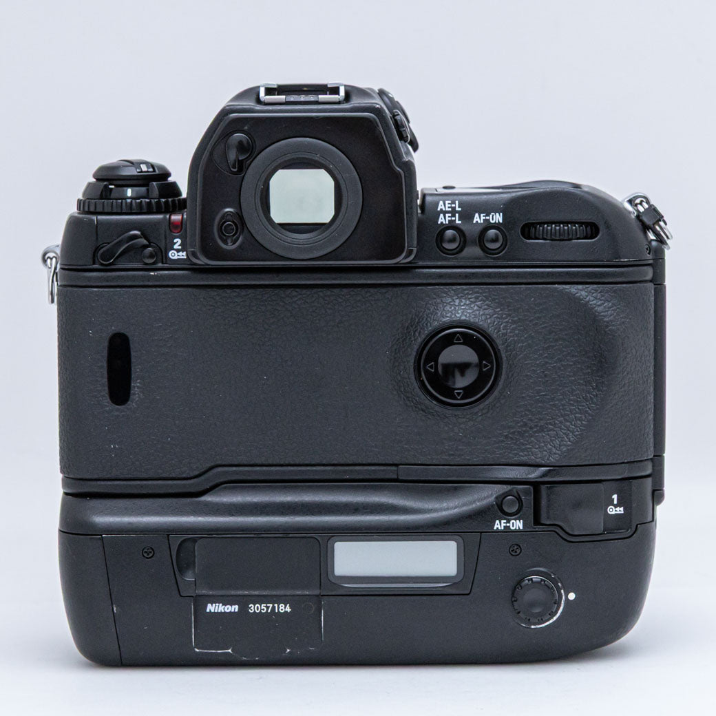 Nikon F5
