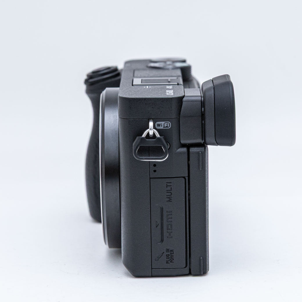 SONY α6400 (ILCE-6400) ブラック