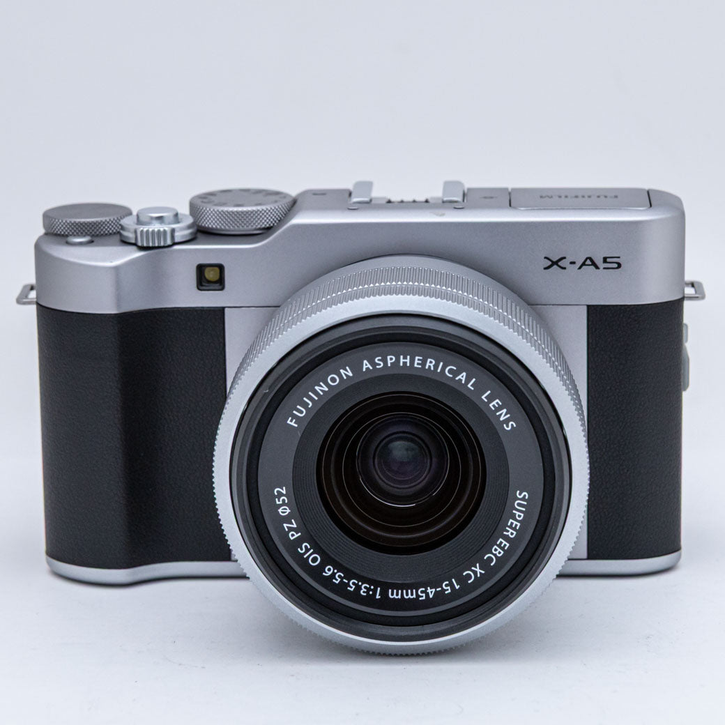 FUJIFILM X-A5 シルバー, XC 15-45mm F3.5-5.6 OIS PZ