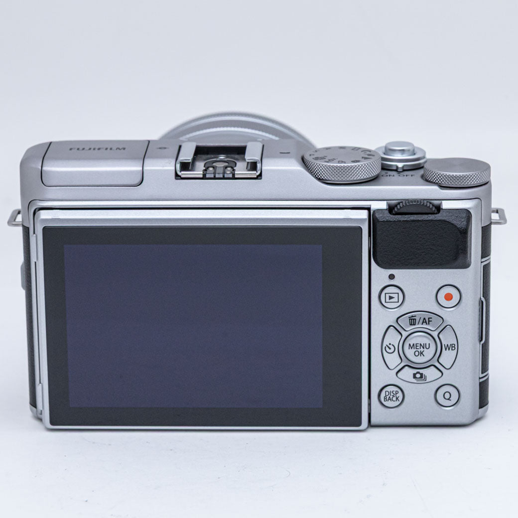 FUJIFILM X-A5 シルバー, XC 15-45mm F3.5-5.6 OIS PZ