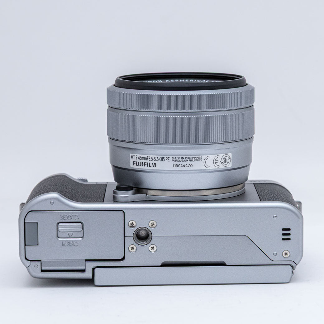 FUJIFILM X-A5 シルバー, XC 15-45mm F3.5-5.6 OIS PZ