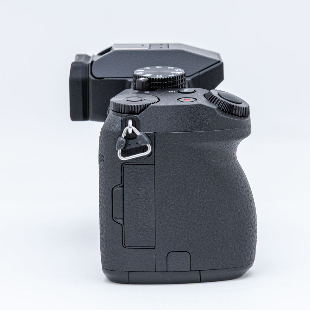 Panasonic G7 （レンズ付き）中古 ※今日まで&概要欄・コメント欄 Panasonic DMC-G7 – ねりま中古カメラきつね堂