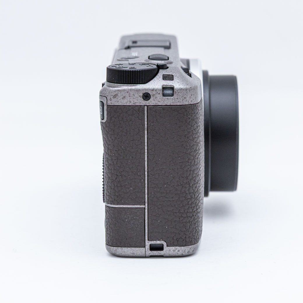 RICOH GR III Diary Edition – ねりま中古カメラきつね堂