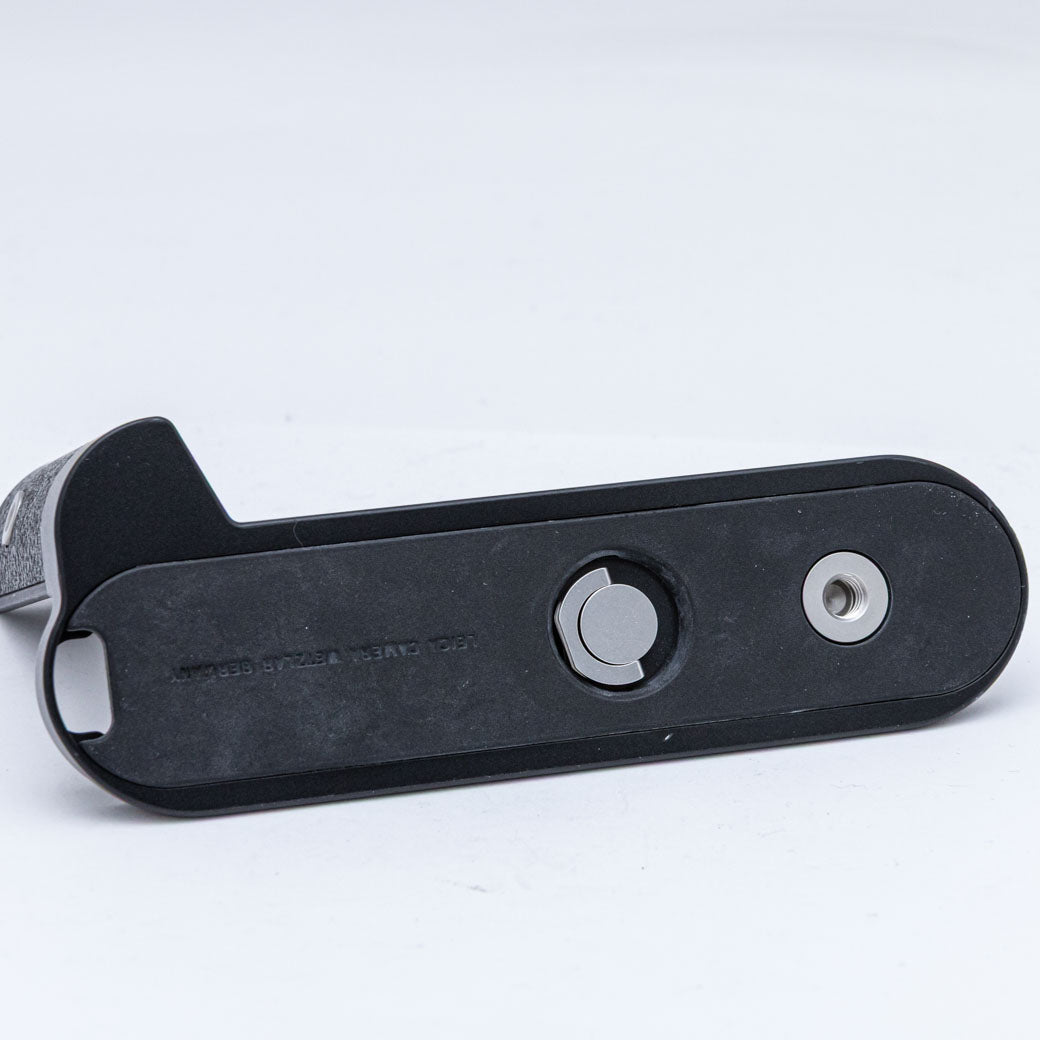 LEICA - ■新品同様■ LEICA M11用 ハンドグリップ デジタルカメラ用 24025 M11用ハンドグリップ ブラック LEICA(ライカ) (24025) 【お取寄