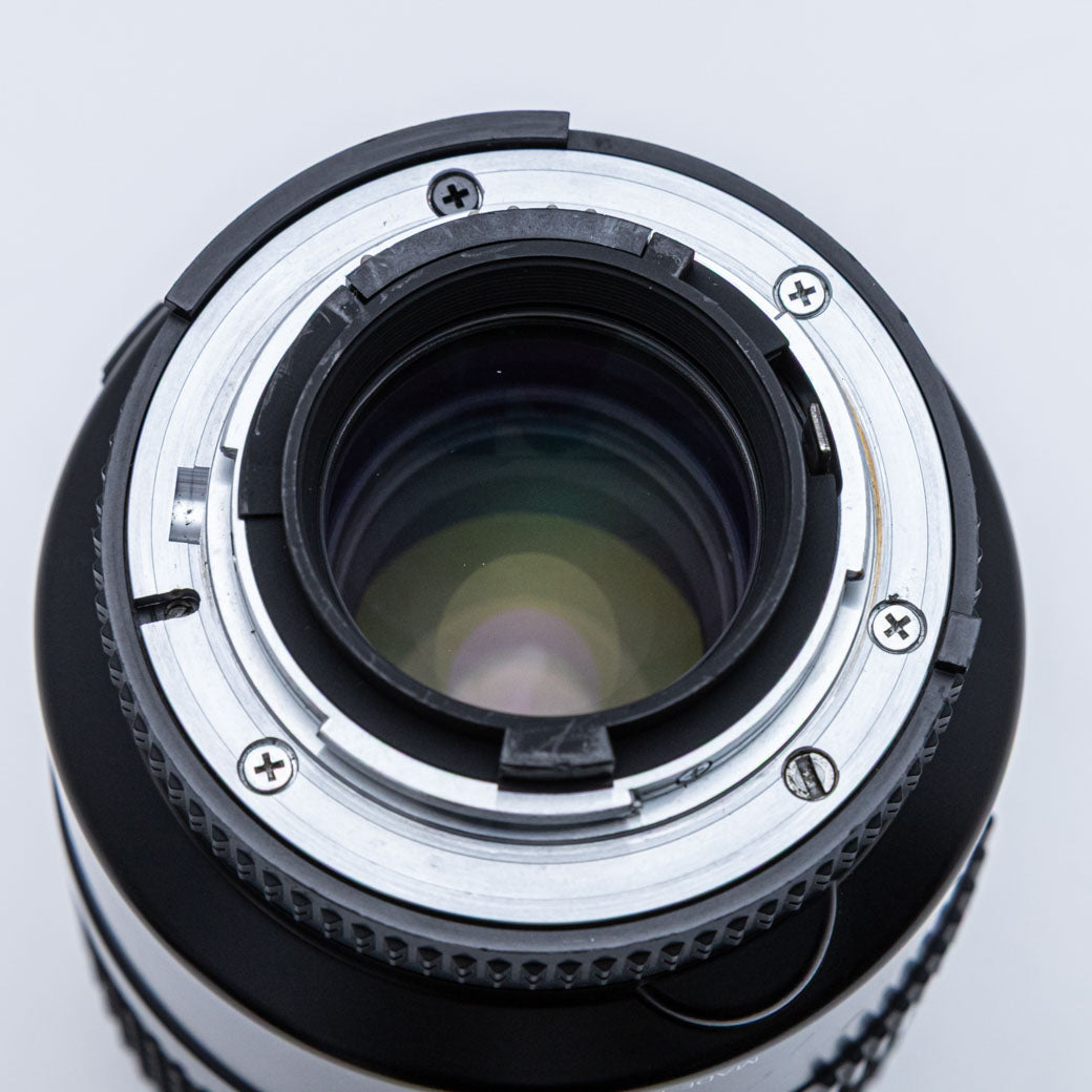 Nikon AF MICRO 105mm F2.8 D