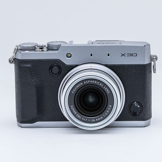 FUJIFILM X30 シルバー