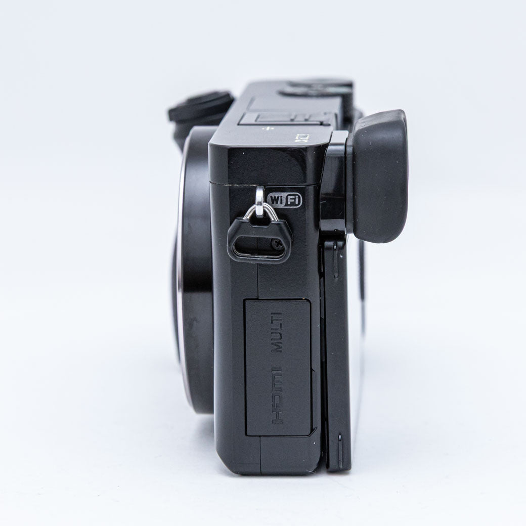 SONY α6000 (ILCE-6000) ブラック – ねりま中古カメラきつね堂