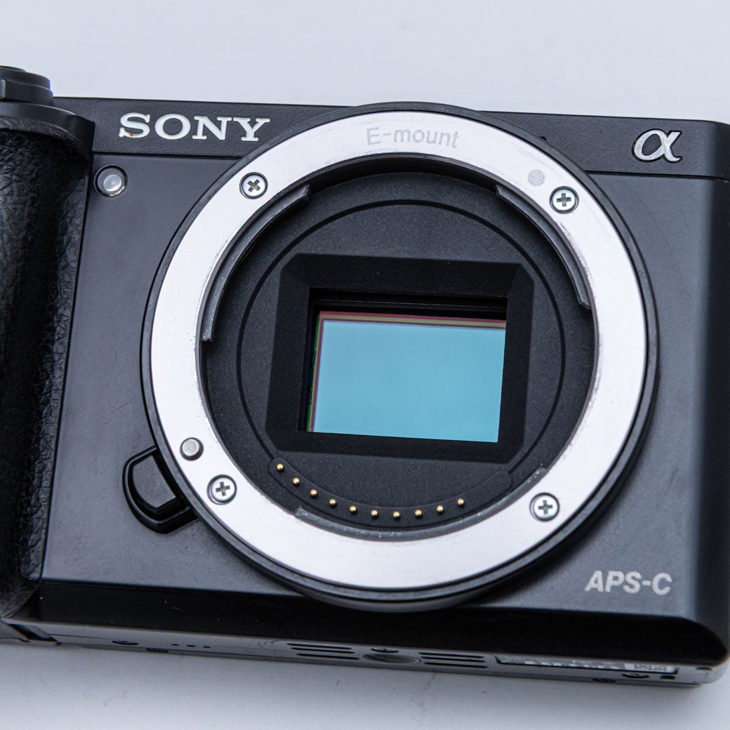SONY α6000 (ILCE-6000) ブラック – ねりま中古カメラきつね堂