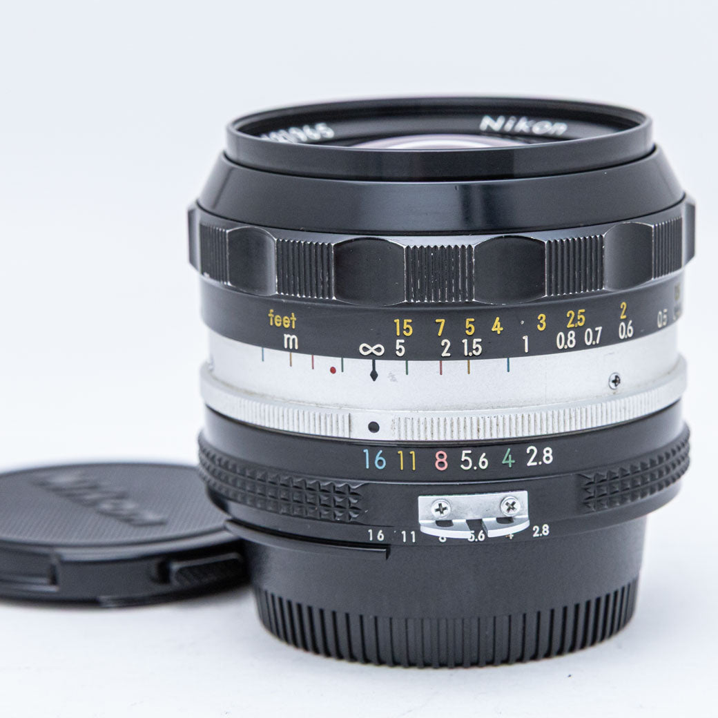 Nikon Nikkor-N.C Auto 24mm F2.8 Ai改
