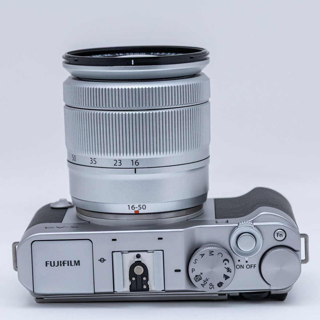 FUJIFILM X-A3 シルバー, XC 16-50mm F3.5-5.6 OIS II – ねりま中古