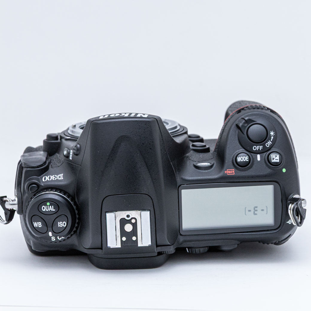 Nikon D300 – ねりま中古カメラきつね堂