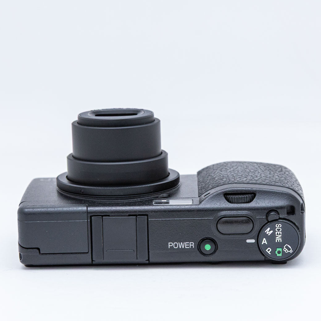 RICOH GR DIGITAL