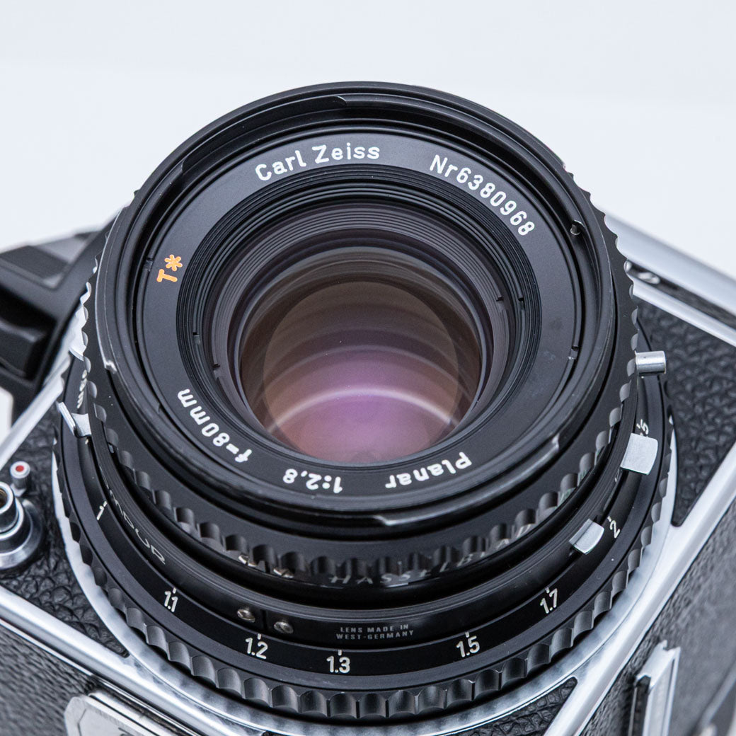 HASSELBLAD 500C/M, Planar C 80mm F2.8 T*, A12 – ねりま中古カメラ