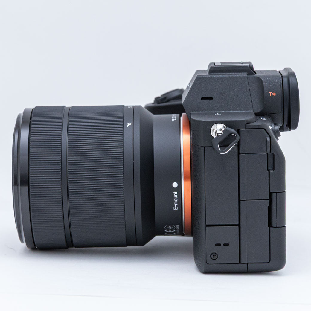 SONY α7IV, FE 28-70mm F3.5-5.6 OSS (ILCE-7M4K)