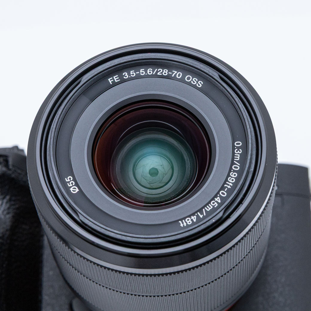 SONY α7IV, FE 28-70mm F3.5-5.6 OSS (ILCE-7M4K)
