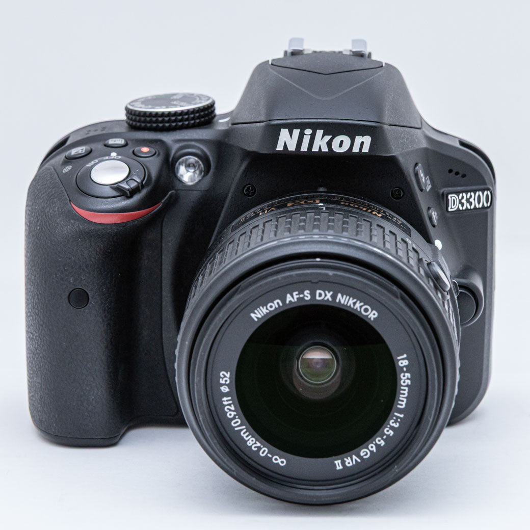 Nikon D3300, AF-S DX 18-55mm F3.5-5.6 G VR II – ねりま中古カメラ