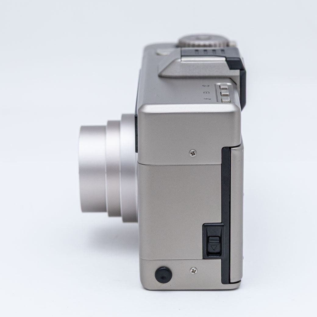 Leica minilux zoom – ねりま中古カメラきつね堂