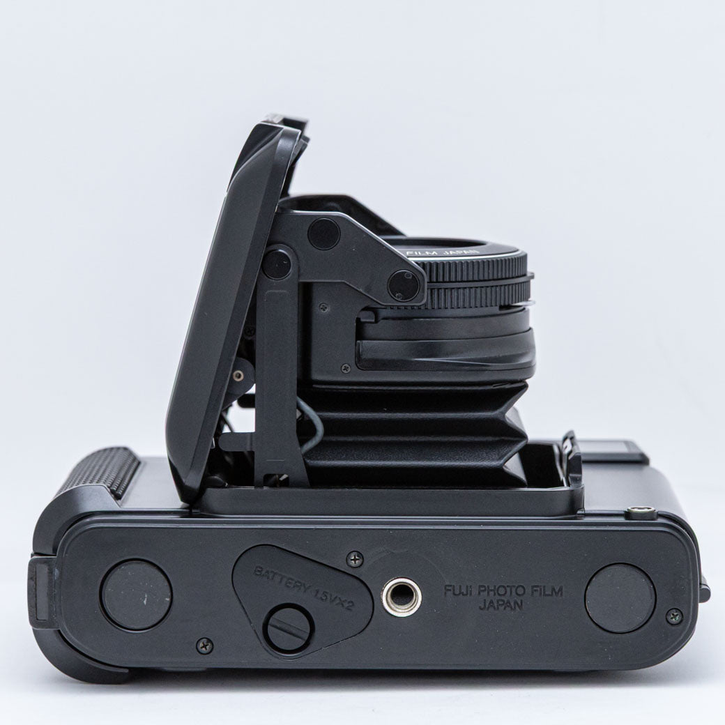 FUJICA GS645 Professional – ねりま中古カメラきつね堂