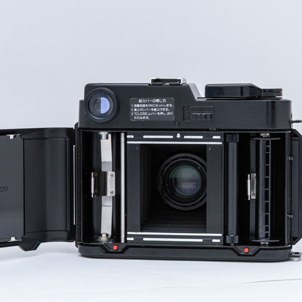 FUJICA GS645 Professional – ねりま中古カメラきつね堂