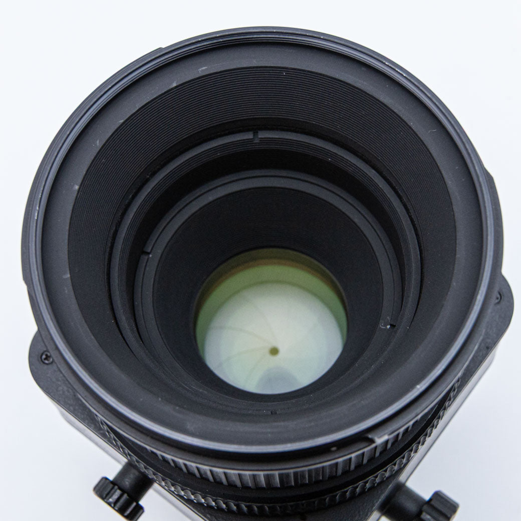 Nikon PC Micro Nikkor 85mm F2.8 D – ねりま中古カメラきつね堂