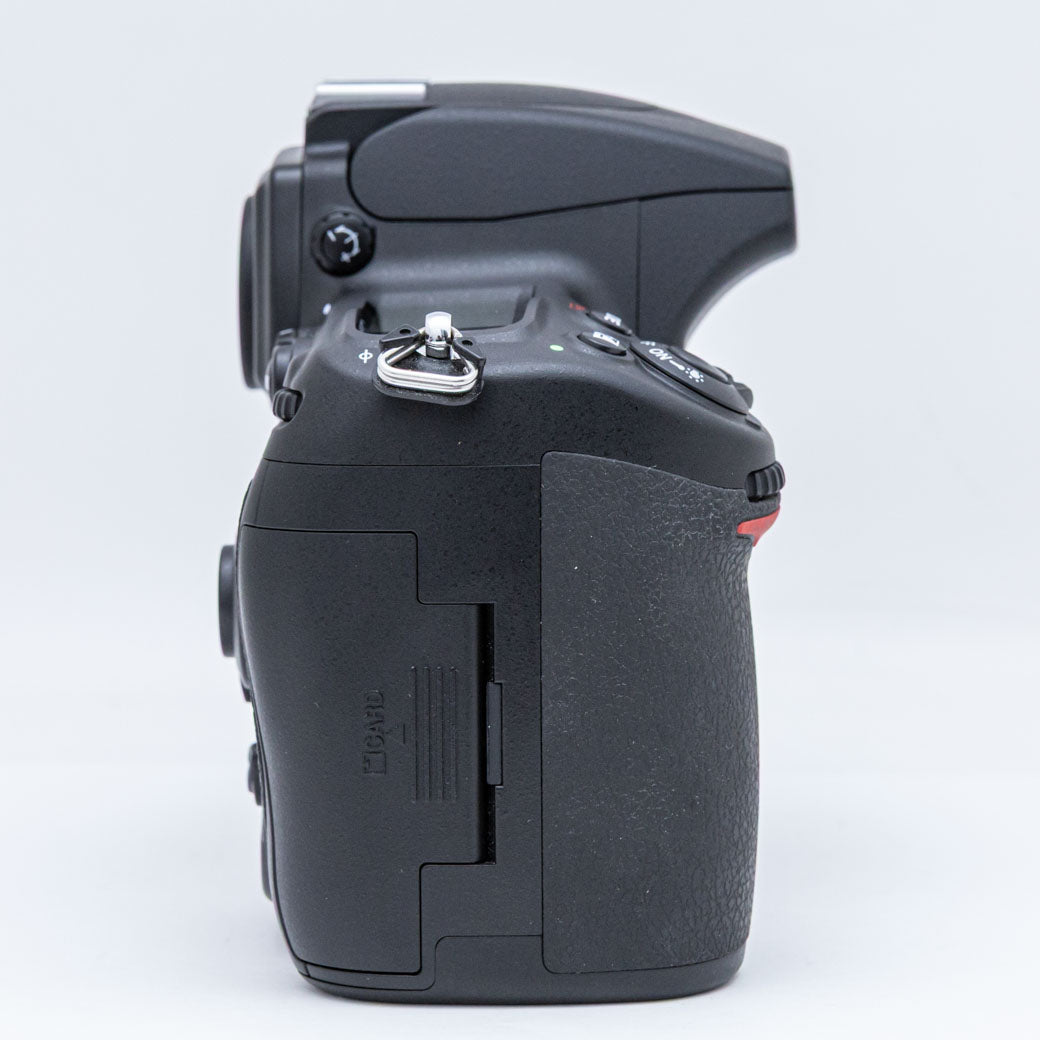 Nikon D700