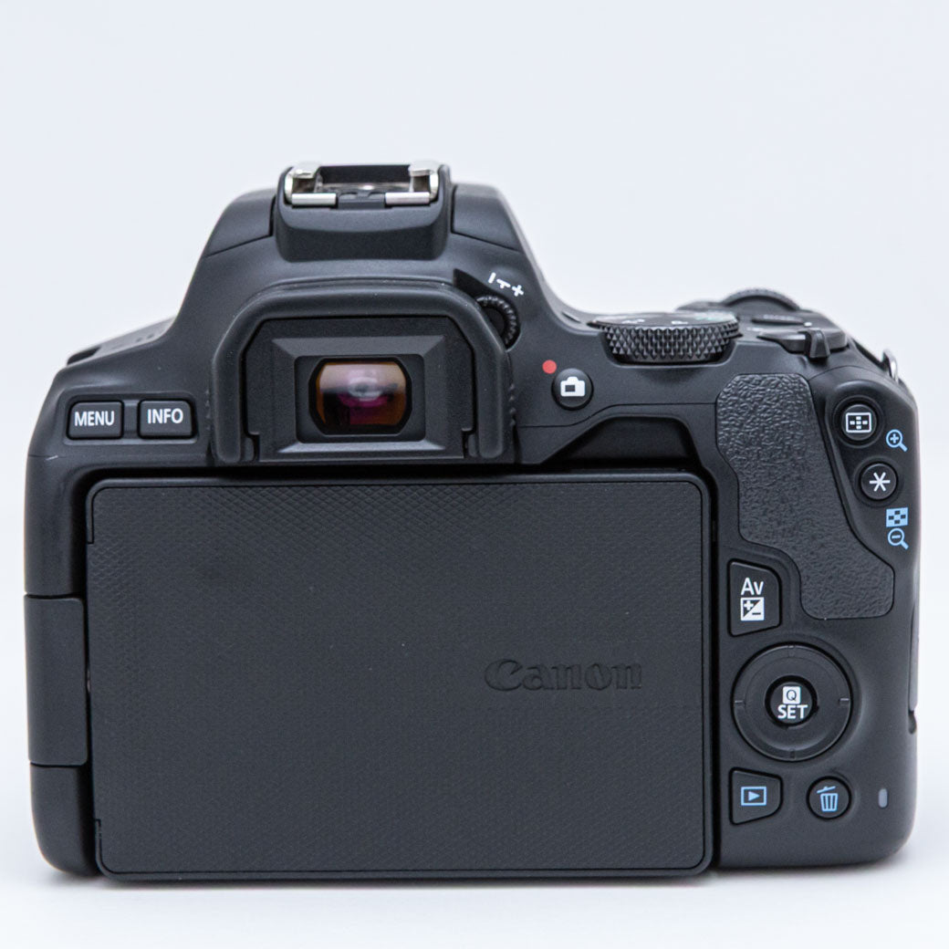 Canon EOS Kiss X10 ブラック, EF-S 18-55mm F4-5.6 IS STM – ねりま