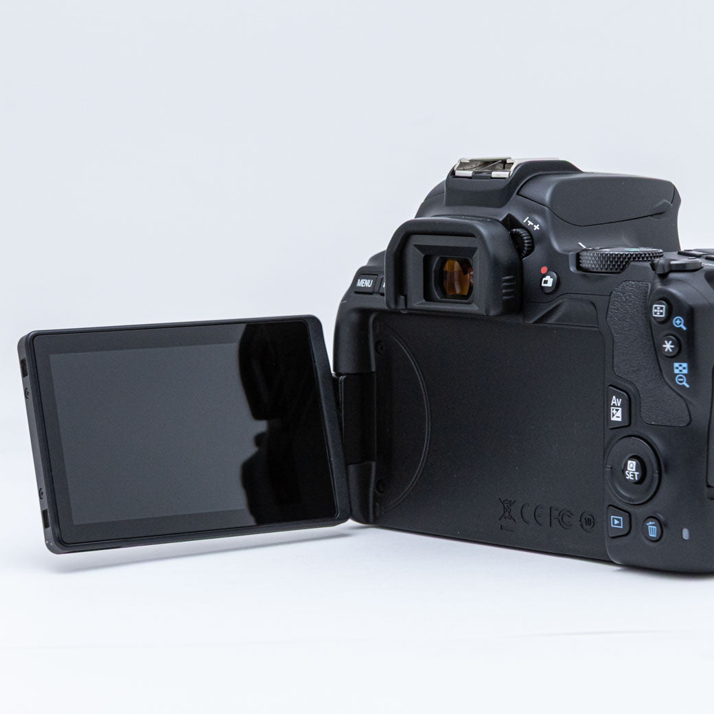 Canon EOS Kiss X10 ブラック, EF-S 18-55mm F4-5.6 IS STM – ねりま