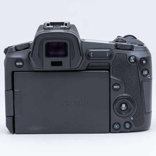 Canon EOS R + BG-E22