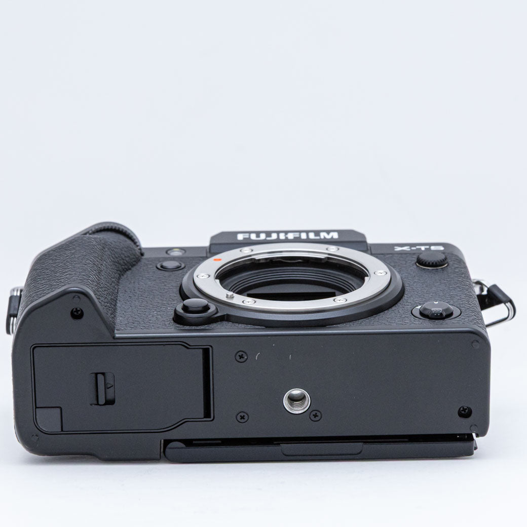 FUJIFILM X-T5 ブラック