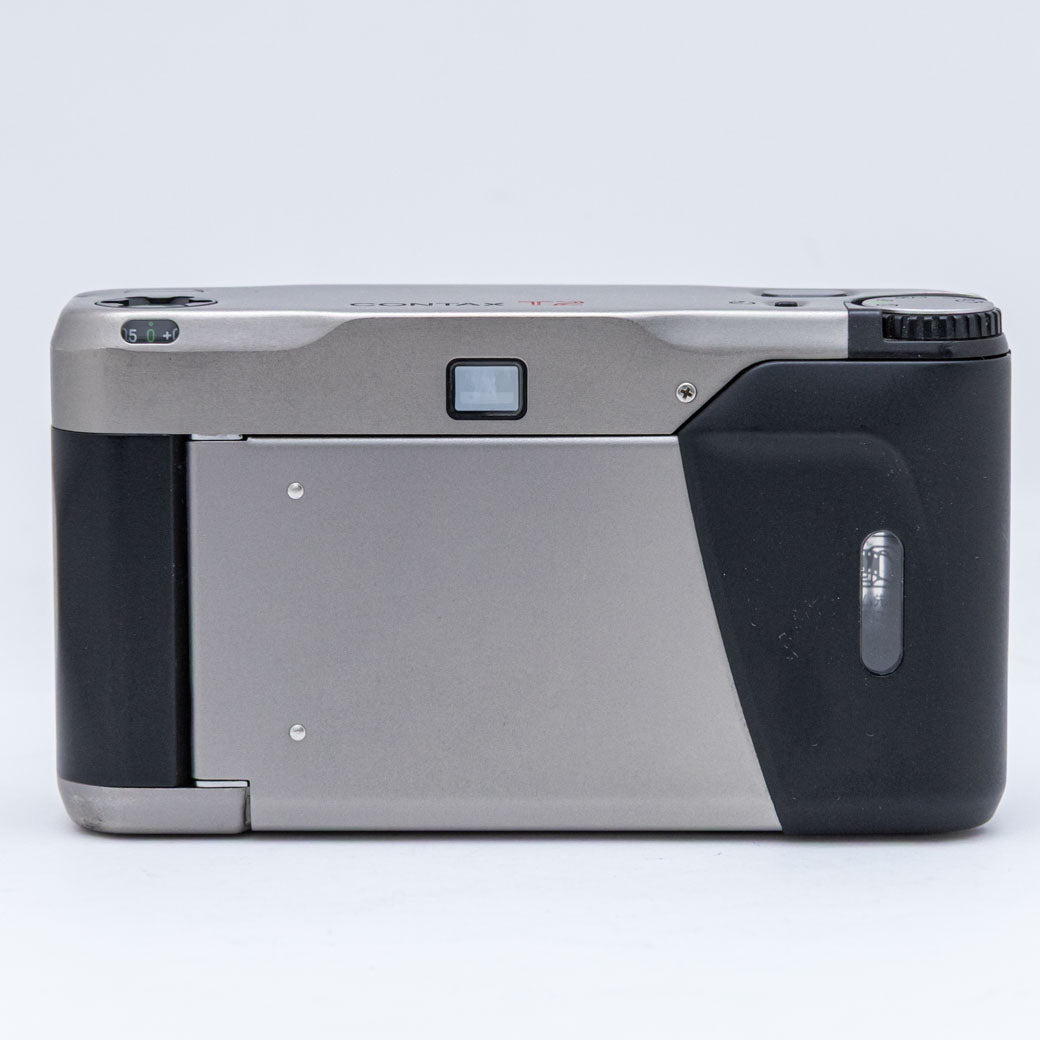 CONTAX T2 チタン – ねりま中古カメラきつね堂