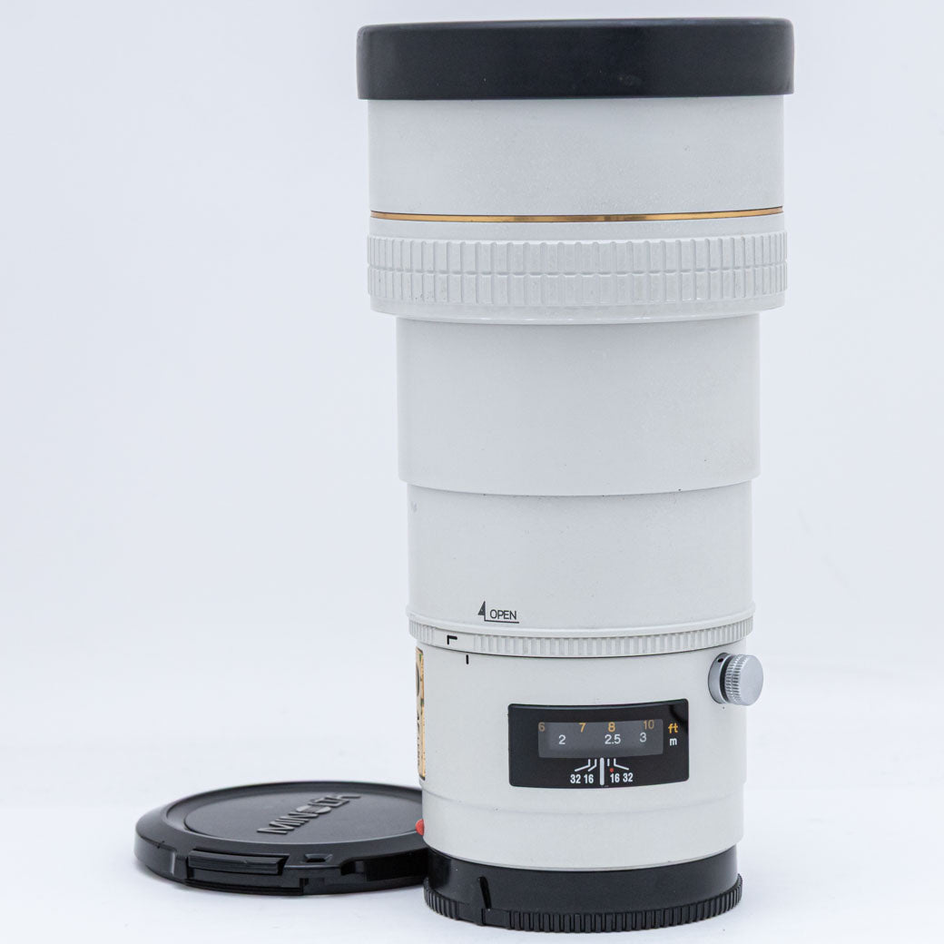 MINOLTA AF APO TELE 200mm F2.8 (Aマウント)
