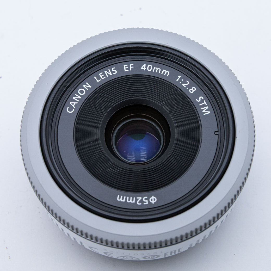 Canon EF 40mm F2.8 STM ホワイト – ねりま中古カメラきつね堂
