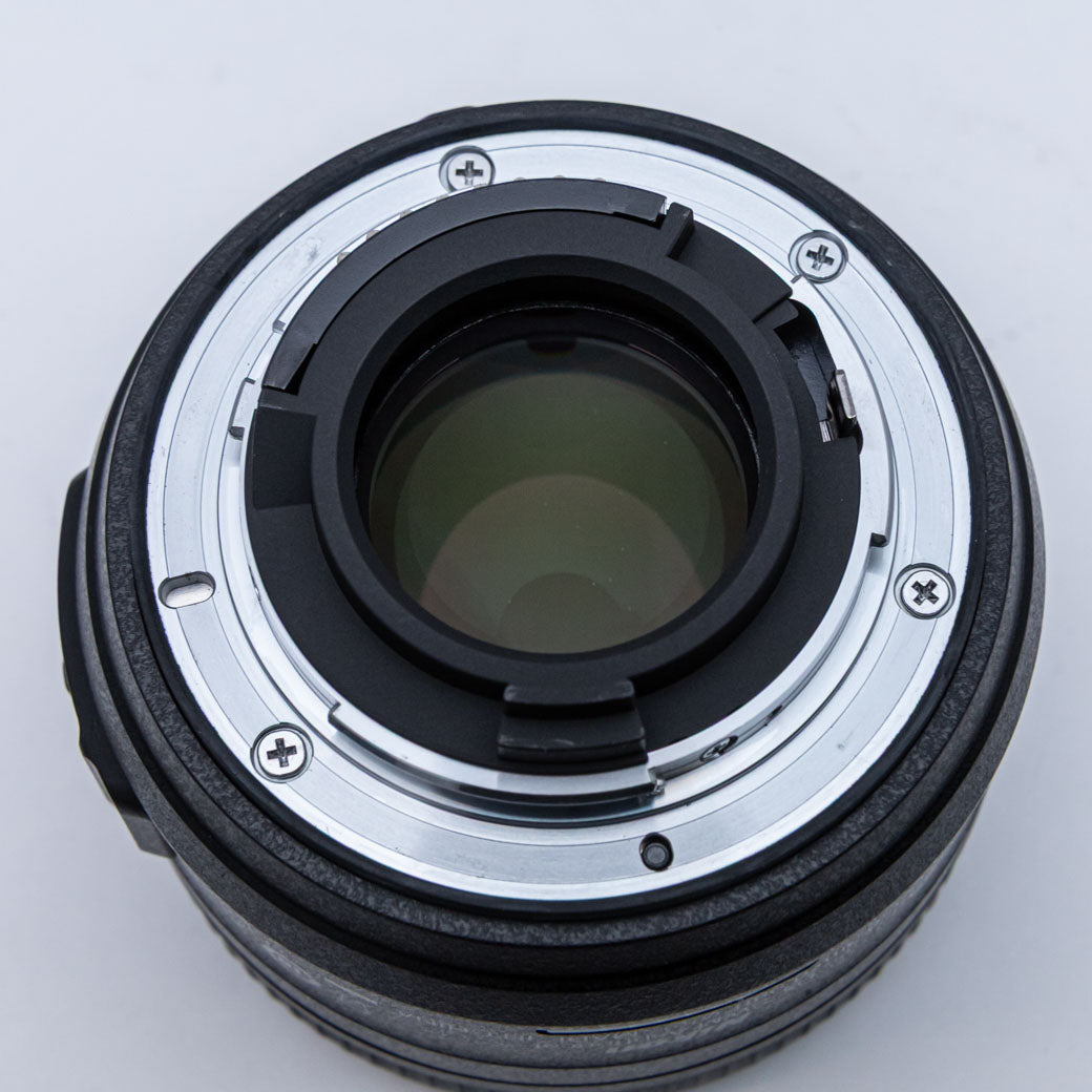 Nikon AF-S DX 35mm F1.8 G