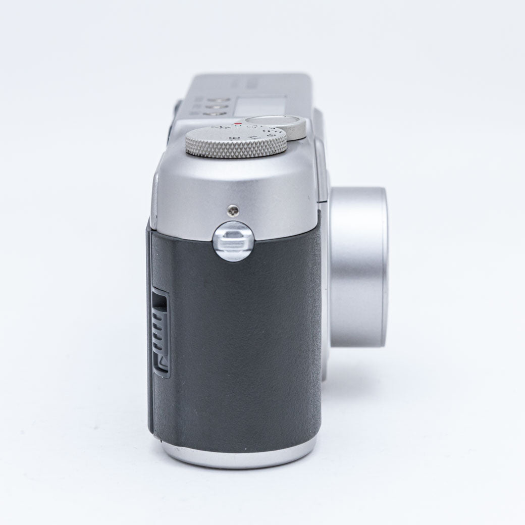 FUJIFILM KLASSE シルバー