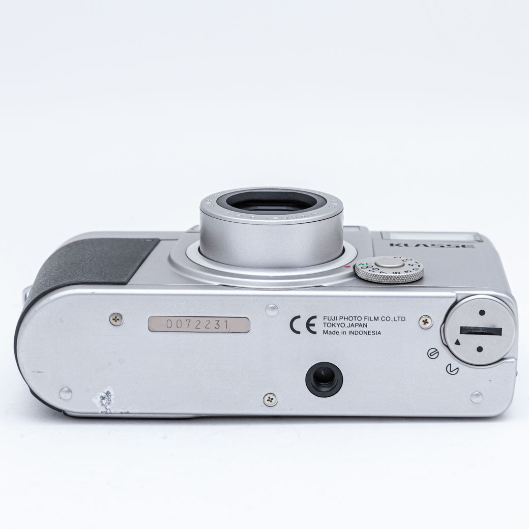 FUJIFILM KLASSE シルバー